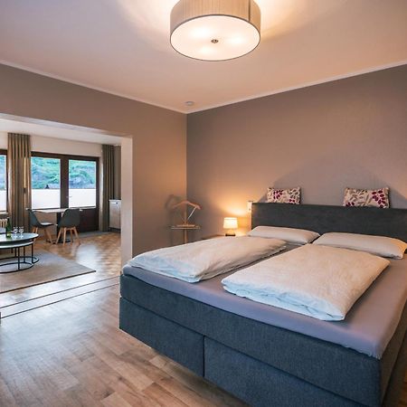 Ferienweingut Hirschen Schulstrasse Bed & Breakfast Burg  Exterior foto