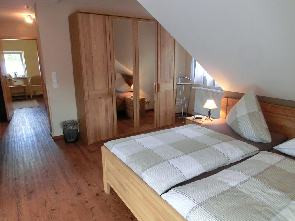 Ferienweingut Hirschen Schulstrasse Bed & Breakfast Burg  Cameră foto