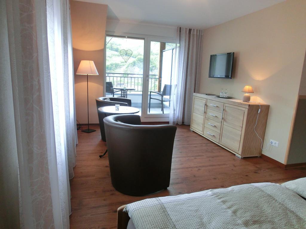 Ferienweingut Hirschen Schulstrasse Bed & Breakfast Burg  Cameră foto