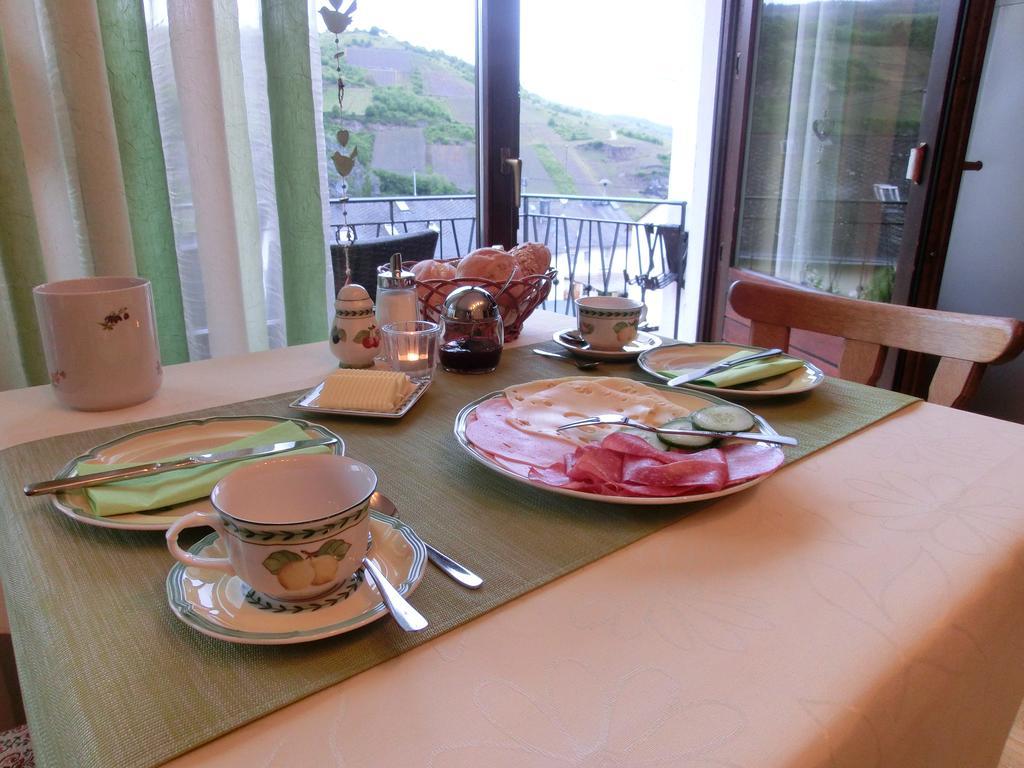 Ferienweingut Hirschen Schulstrasse Bed & Breakfast Burg  Cameră foto