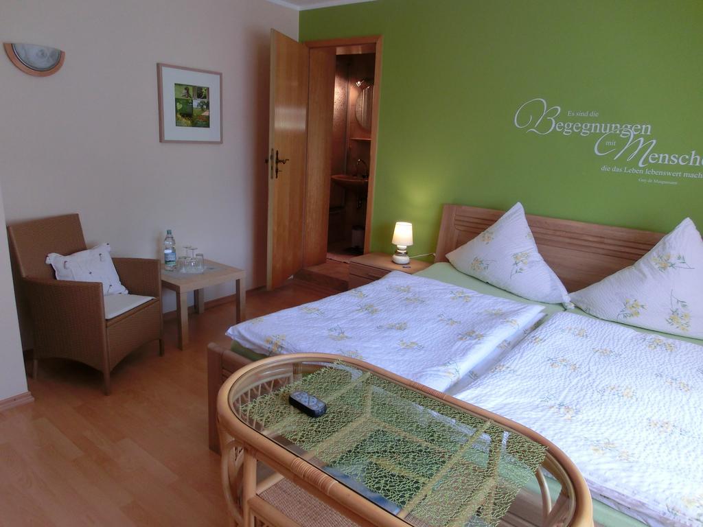 Ferienweingut Hirschen Schulstrasse Bed & Breakfast Burg  Cameră foto
